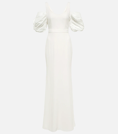 Puff-sleeved crêpe gown