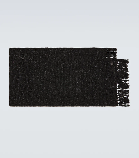 Glittered knit scarf