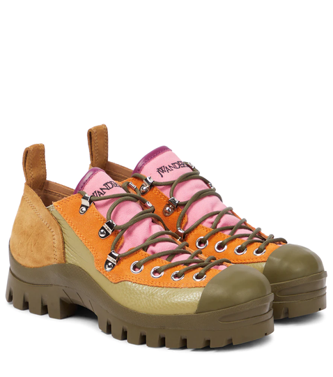 Suede-trimmed leather lace-up shoes