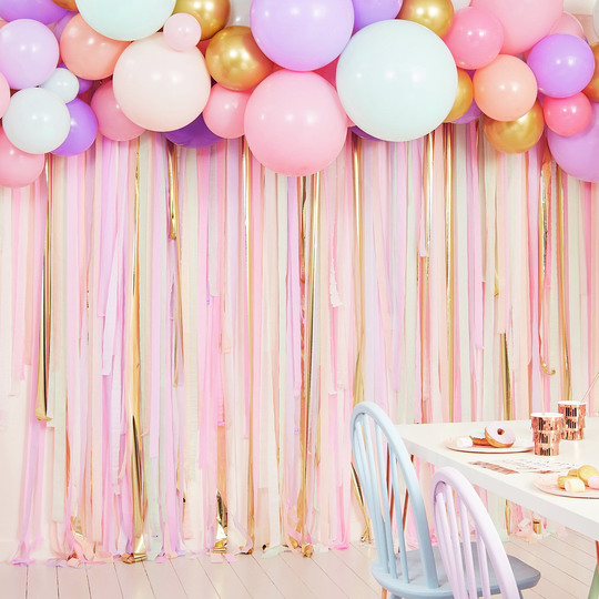 Ginger Ray Streamer And Balloon Backdrop