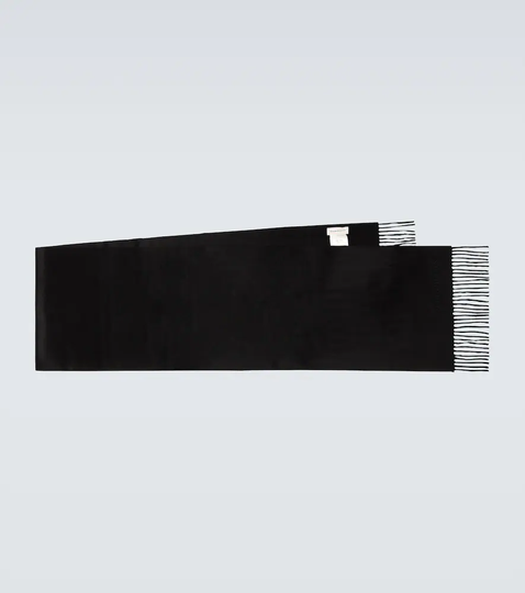 Cashmere scarf