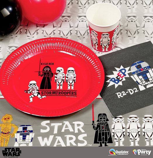 Disney Star Wars Premium Party Pack for 16 Guests