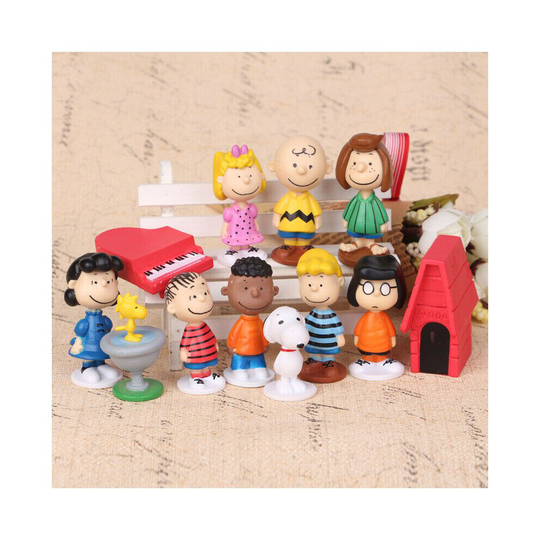Peanuts Charlie Brown Snoopy Lucy Franklin Figure Play Set Toy 12Pcs