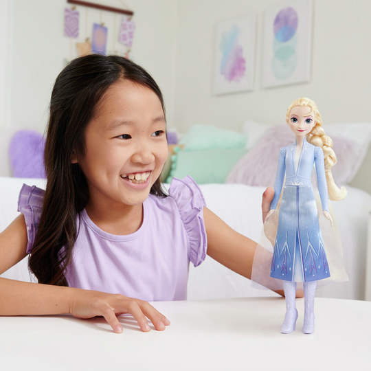 Disney Frozen 2 - Elsa Fashion Doll