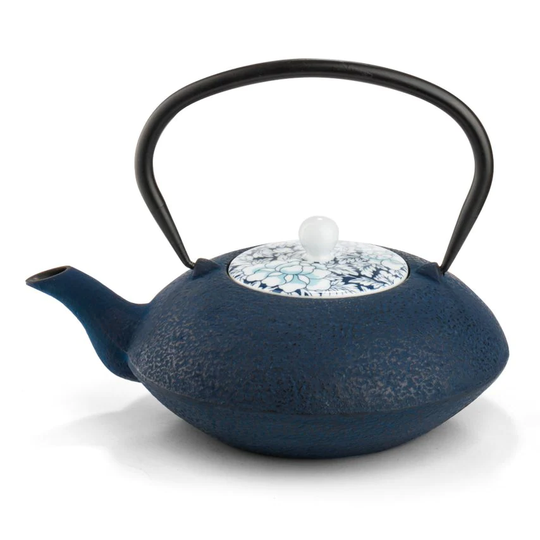 Bredemeijer Teapot Yantai Design Cast Iron 1.2L with Porcelain Lid in Blue