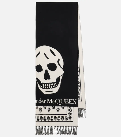 Wool skull scarf