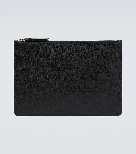 Zipped leather pouch