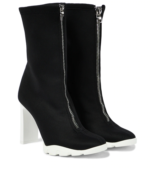 Slim Tread zipped scuba sock boots