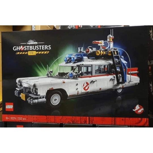 LEGO 10274 Creator Expert Ghostbusters ECTO-1 Car Kit, Large Set for Adults, Collectable Model for Display