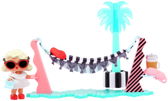 LOL Surprise House Furniture And Doll Vacation Playset - 7cm
