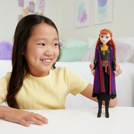 Disney Frozen 2 - Anna Fashion Doll