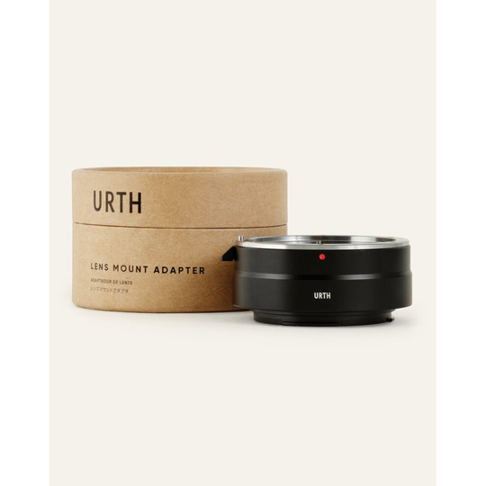 Urth Lens Adapter: Canon EF/EF-S Lens to Canon RF