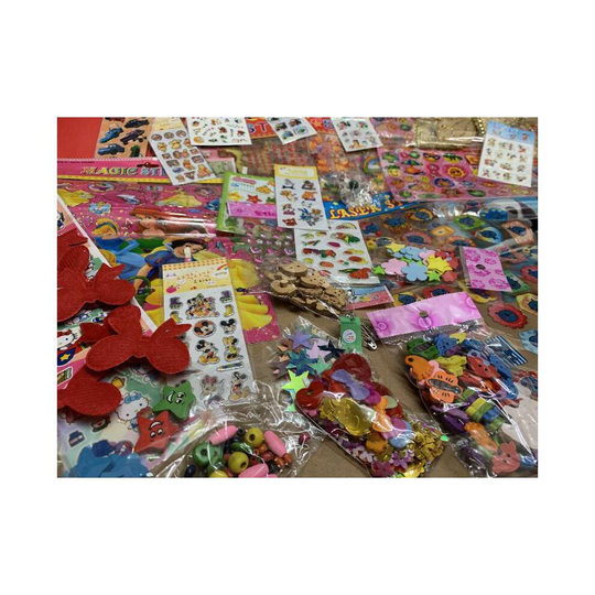 300pc Children Colourful Kid Art Craft Materials Make Your Own Activity Play set