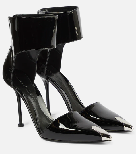 Harness Punk patent leather pumps