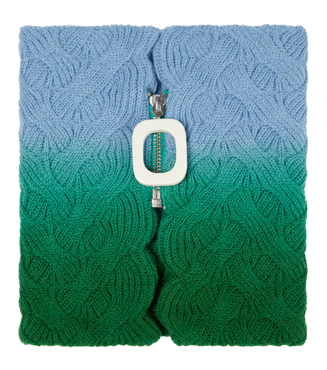 Cable-knit wool neckband