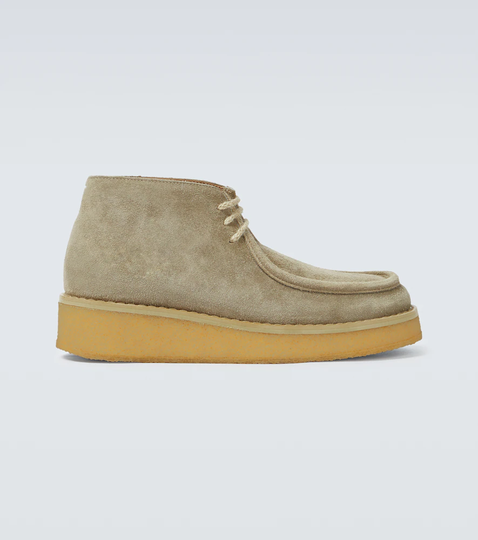 Suede boots