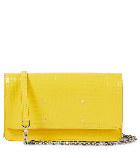 Four stitches leather shoulder bag
