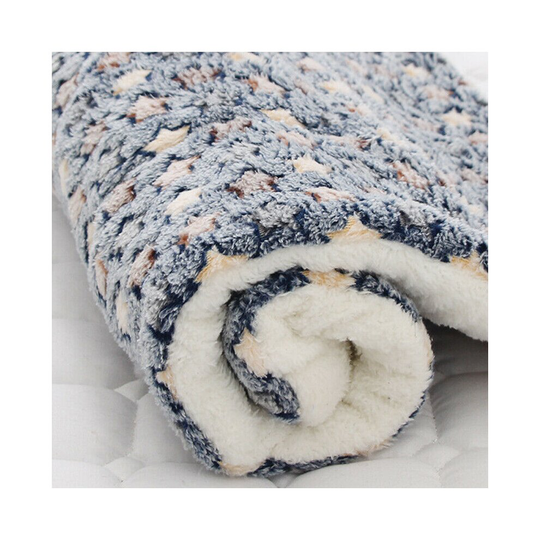 (Blue Star, 49*32cm) Puppy Pet Cat Dog Home Blanket Bed Mattress Kennel Washable Soft Crate Mat Warm