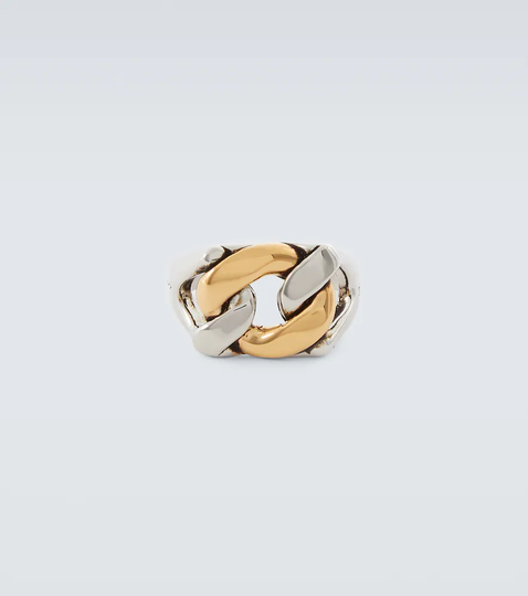 Chain logo ring