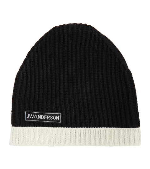 Virgin wool beanie