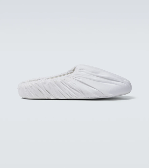 Dual layered slippers