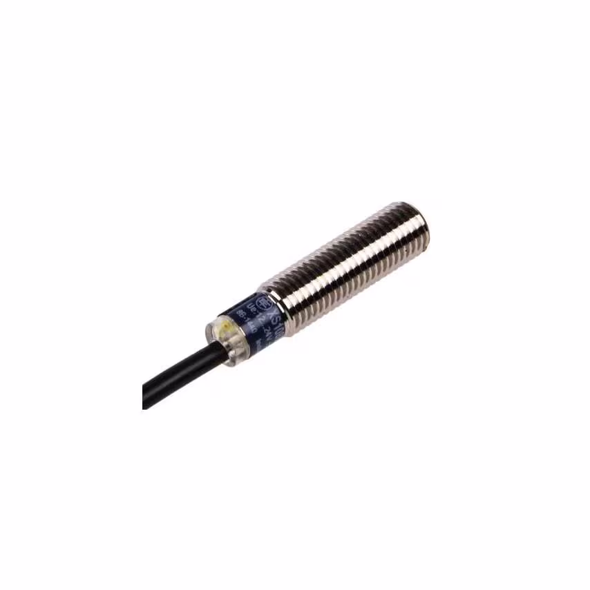 Schneider Electric XS108B3PAL2, Inductive Sensor Cylindrical M08 12 24VD